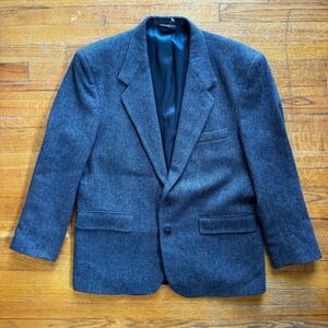 Cricketeer Mens 42S Gray Herringbone Wool Blazer Sport Coat Made in USA Vintage